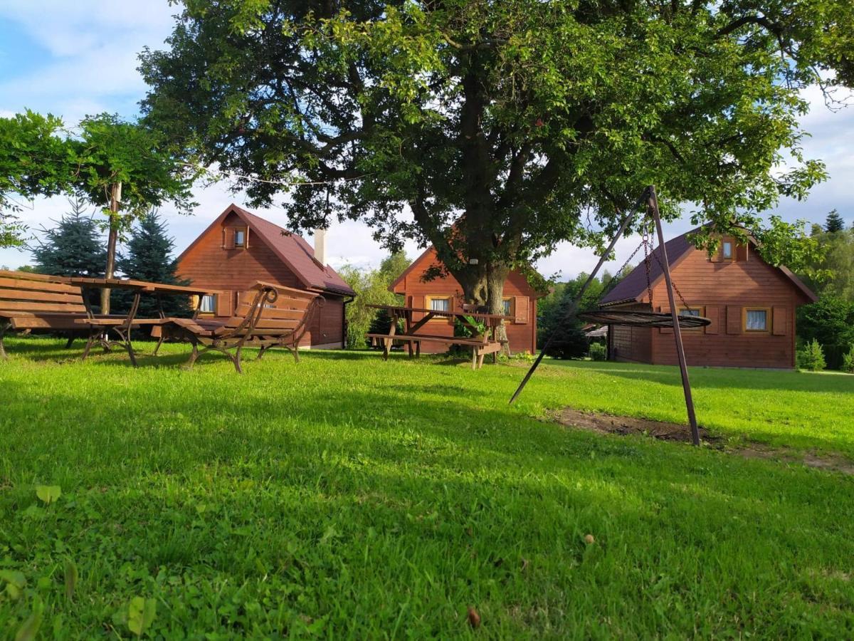 Osrodek Wczasowy "Wczasy Pod Grusza" Hotel Biecz Exterior photo